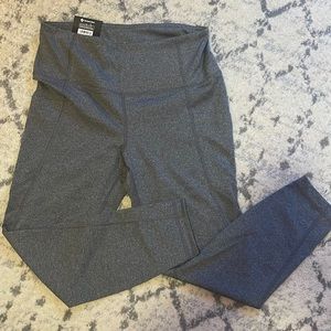 High-Rise Ankle Legging